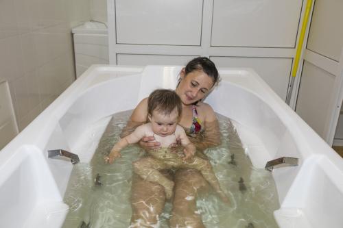 bath-therapy